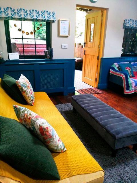 The living room at Redbarn Cavehill