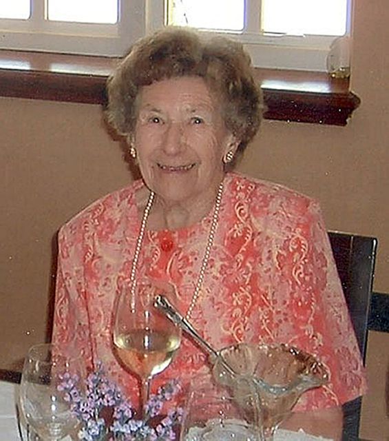 Retired postmistress Una Crown, 86, was murdered by former kitchen installer David Newton, now aged 70 (Cambridgeshire Police/ PA)