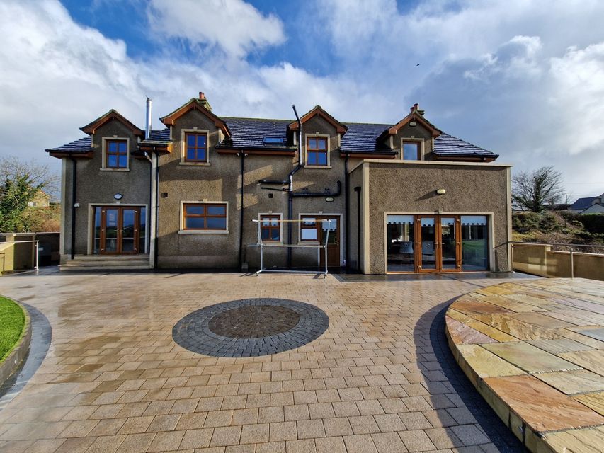 8 Carrogs Lane, Lower Carrogs Road, Newry