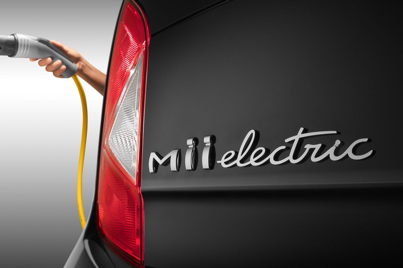 SEAT launches a Mii electric – and halts production of all petrol and  diesel versions of the city car