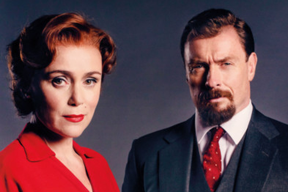 Toby Stephens and his amazing red hair :)