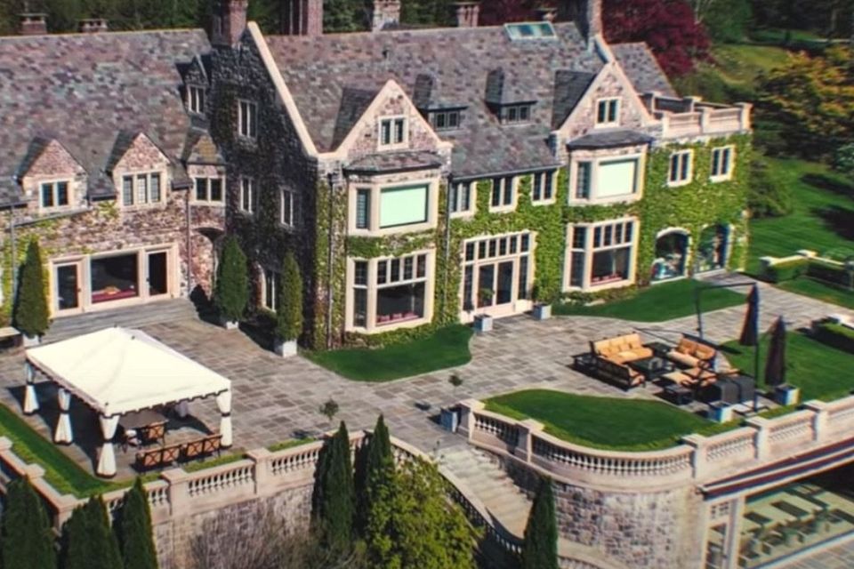 Liam's sprawling mansion in upstate New York