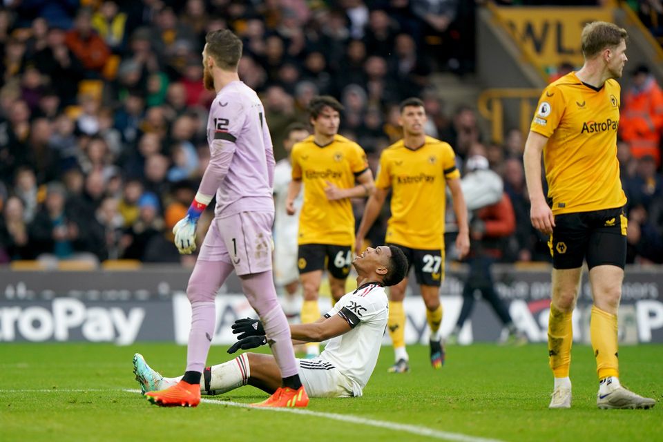 Marcus Rashford gets the drop on Wolves with late winner for Manchester  United