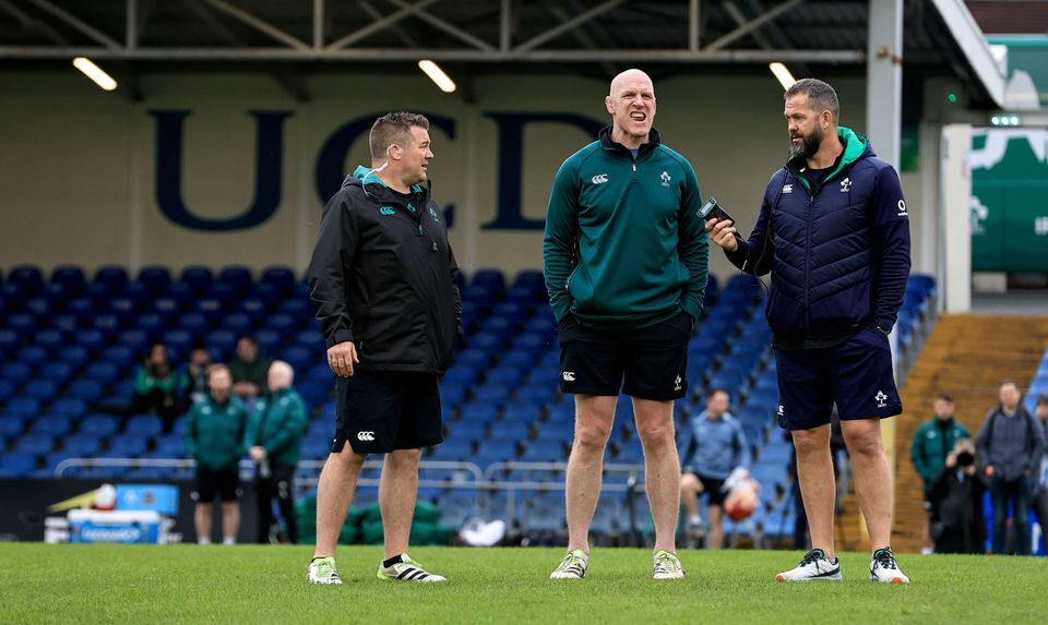 Paul O'Connell (centre) is hoping to play his part in an Ireland victory over Australia