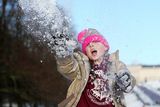 thumbnail: Presseye - Belfast - Northern Ireland - 9th December 2017

Children enjoy the recent snow fall at Stormont in east Belfast.
Mia (10) pictured at parliament buildings.

Mandatory Credit ©Matt Mackey / Presseye.com