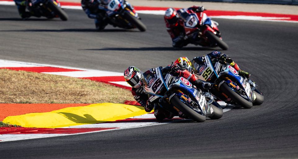 Jonathan Rea finds his line during the World Superbike round at Portimao in Portugal