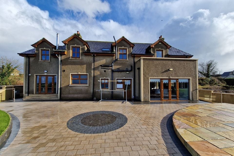 8 Carrogs Lane, Lower Carrogs Road, Newry