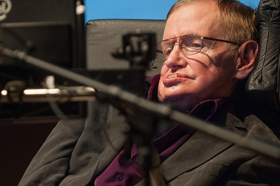 Prof Stephen Hawking made the remarks at Cedars-Sinai Medical Centre in Los Angeles