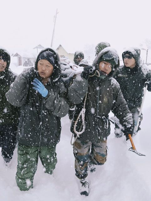 Rescue operations were hindered by heavy snowfall (Indian Army/AP)