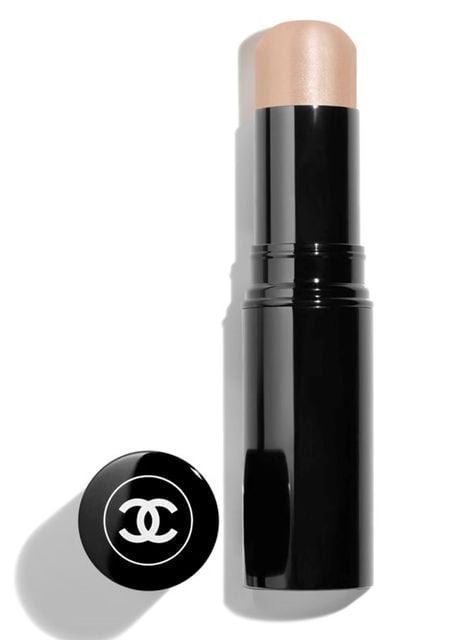  Chanel’s Baume Essentiel Multi-Use Glow Stick 