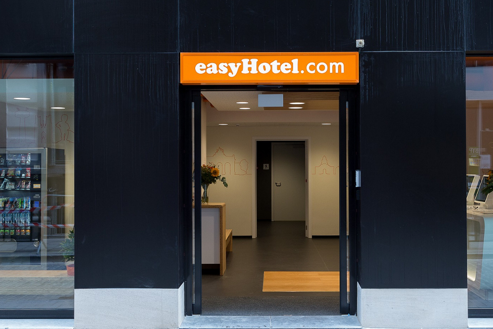 EasyHotel planning to open at Belfast Howard Building