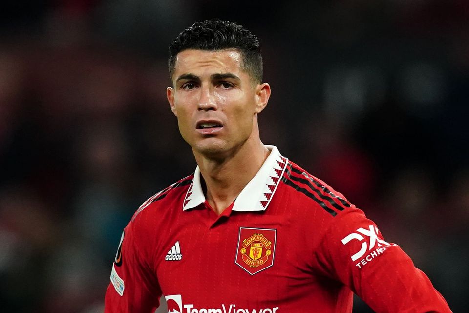 Ronaldo tries to force United's hand over new contract