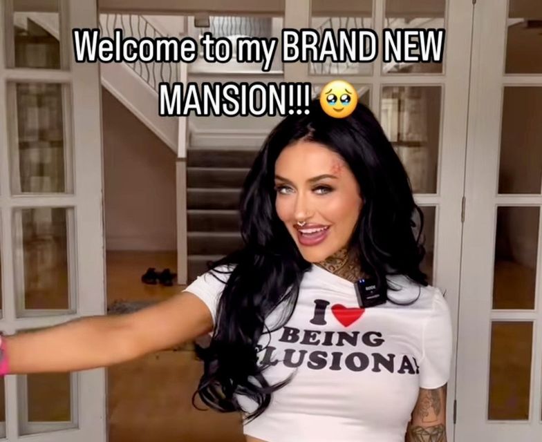 Meghan O'Neill giving followers a tour of her mansion