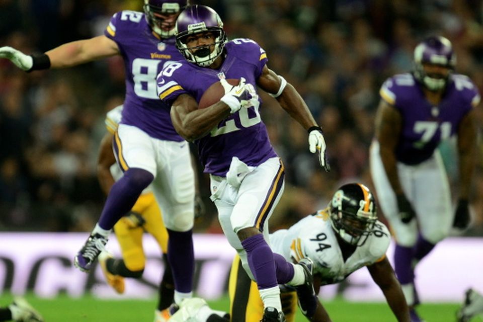 NFL at Wembley: Adrian Peterson ends his slump by inspiring