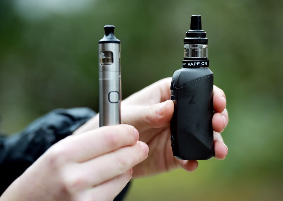 Free e cigarette vouchers help two in five smokers to quit in