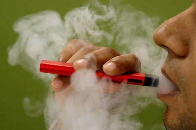 Falls Road shop owner fined for selling vapes to children