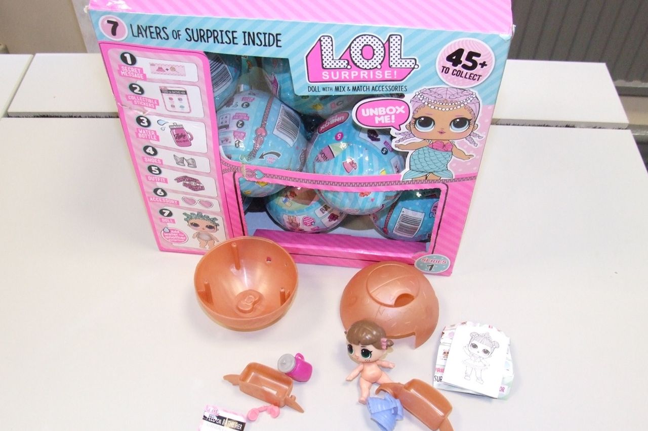 Lql best sale surprise doll