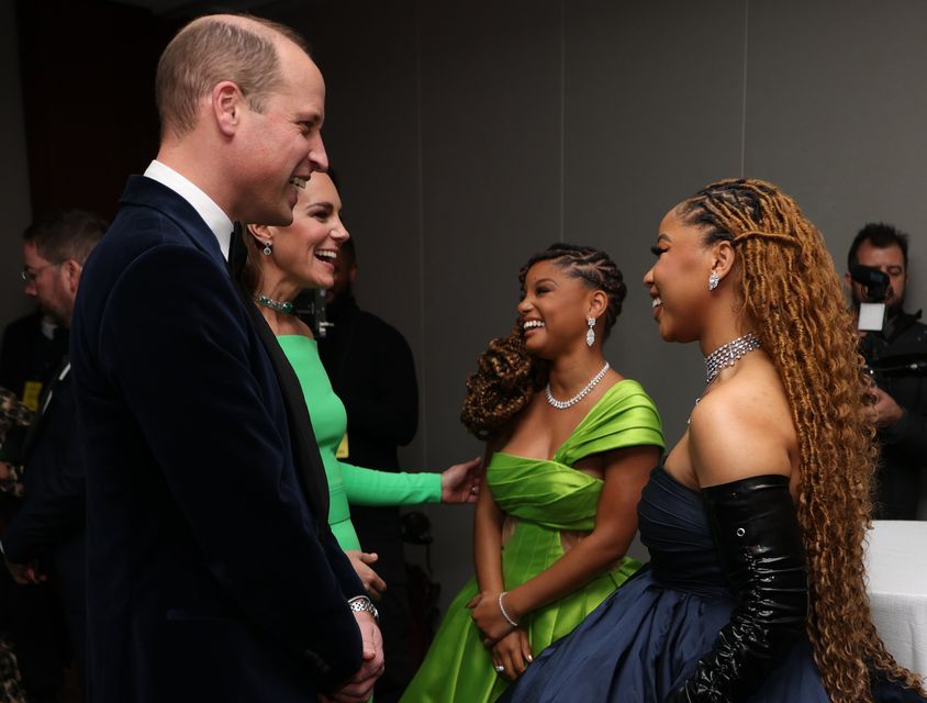 The Prince and Princess of Wales talk to Chloe and Halle Bailey at the second annual Earthshot Prize Awards Ceremony (Ian Vogler/Daily Mirror)