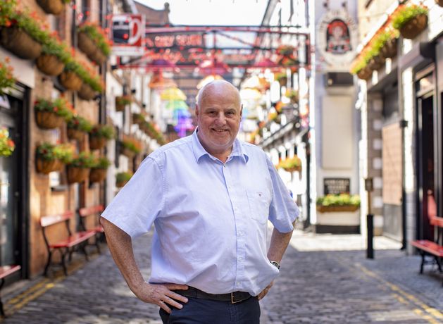 Two iconic Belfast bars shift to midnight closure amid fears Cathedral Quarter will become ‘another Temple Bar’