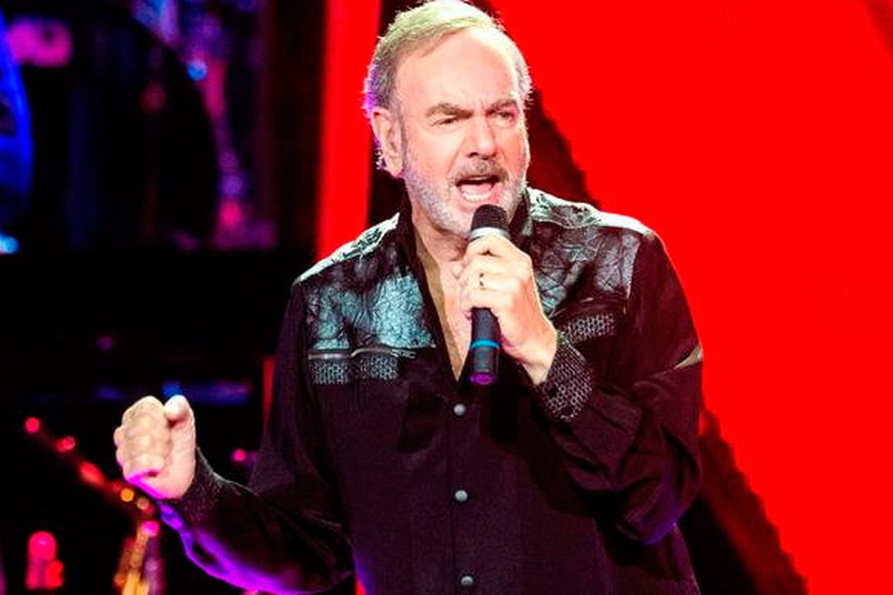 Neil Diamond reveals truth behind 'Sweet Caroline' lyrics