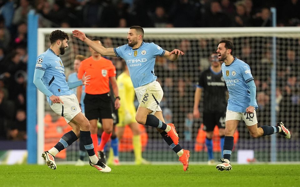 Mateo Kovacic, centre, began City’s fightback (Martin Rickett/PA)