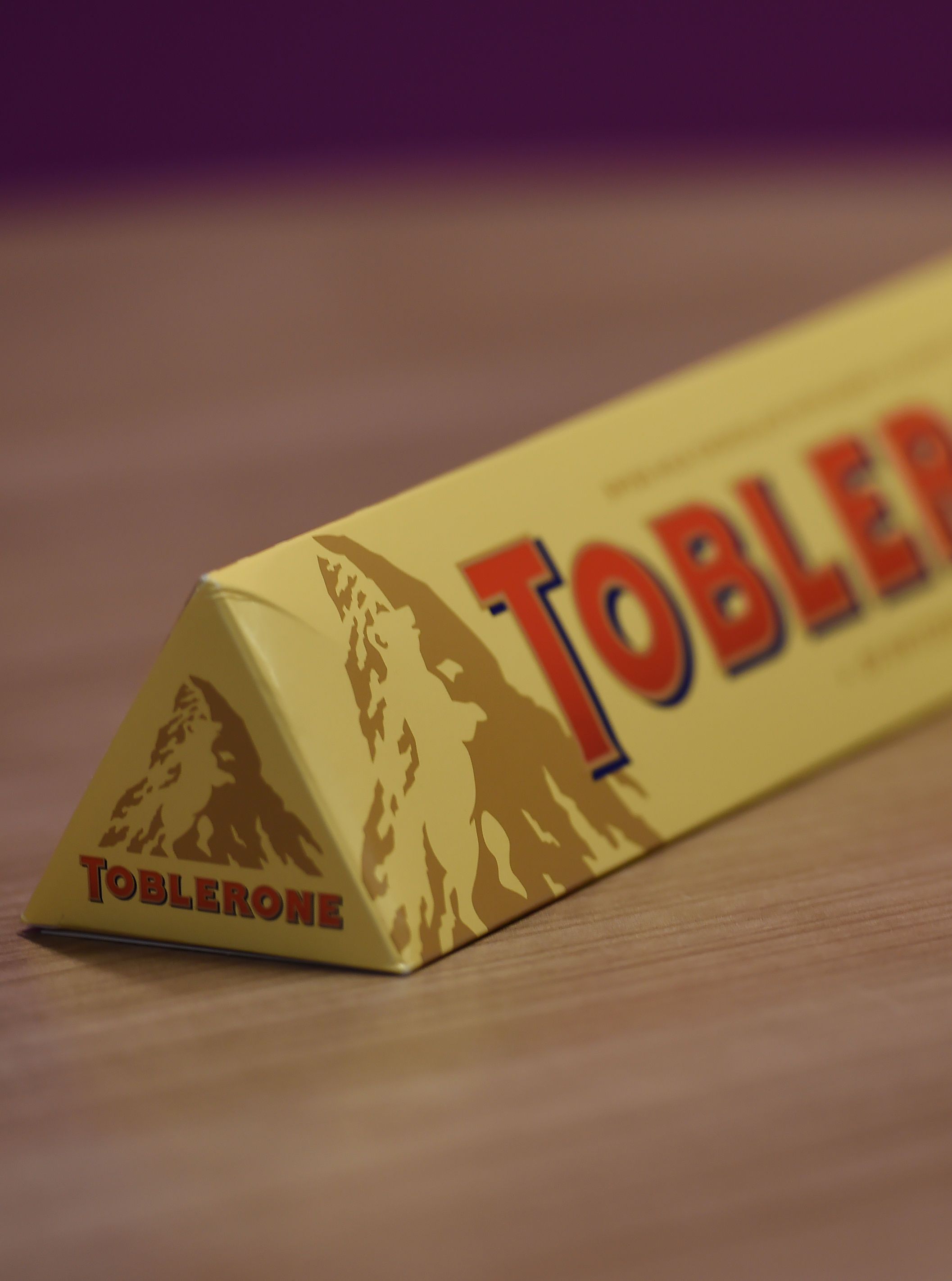 Plus assez suisse, Toblerone doit changer son logo