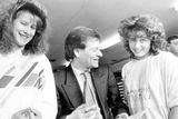 thumbnail: Alex Higgins.  Snooker Legend.  Snooker star Alex Higgins signs autographs for twins Brenda (left) and Geraldine Brammled at the press conference to announce the details of the Irish Professional Snooker Championship, which will be held in the Antrim Forum from February 9-12.  (1988)