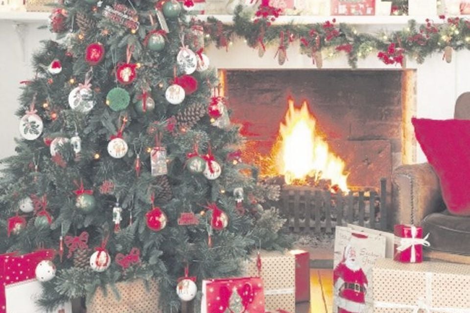 Chic ways to decorate your Christmas tree | BelfastTelegraph.co.uk