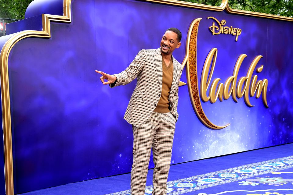 Will Smith Pays Tribute to Robin Williams' Genie in Original Aladdin