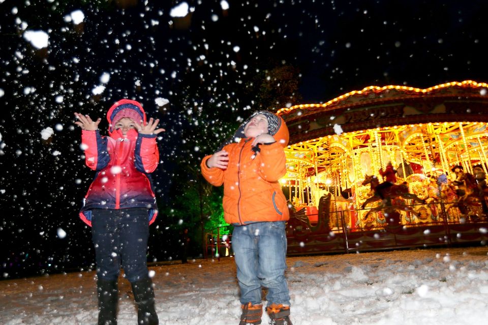 PACEMAKER, BELFAST, 9/12/2017: Ella and Bobby McMullan from Aghalee have fun in the snow at the Enchanted Winter Garden which opened on Saturday in Antrim's Castle Gardens. The annual Christmas event is now in it's fifth season.
Enchanted Winter Garden is running to 20 December in Antrim Castle Gardens, Antrim. For event information and tickets visit www.enchantedwintergarden.com
PICTURE BY STEPHEN DAVISON