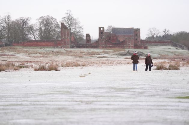 New weather warnings issued as temperatures set to plummet as low as minus 16C