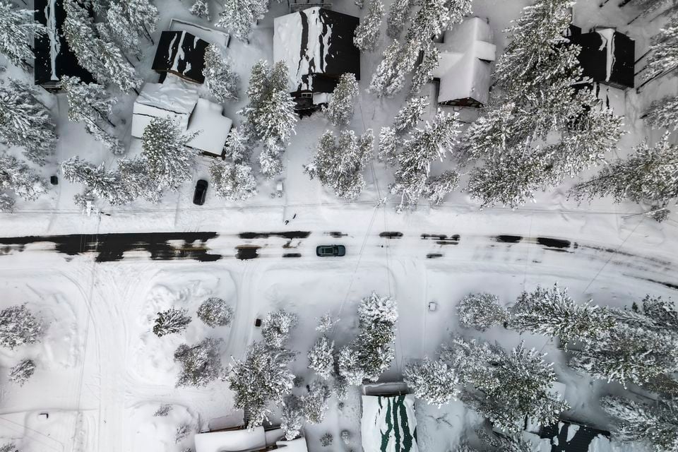 A snowy scene in the Tahoe-Donner area of Truckee, California (Stephen Lam/San Francisco Chronicle/AP)