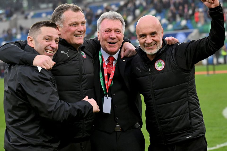 Kieran Harding celebrates the Irish Cup triumph with Ricky McCann, Jim Magilton and Gerard Lyttle