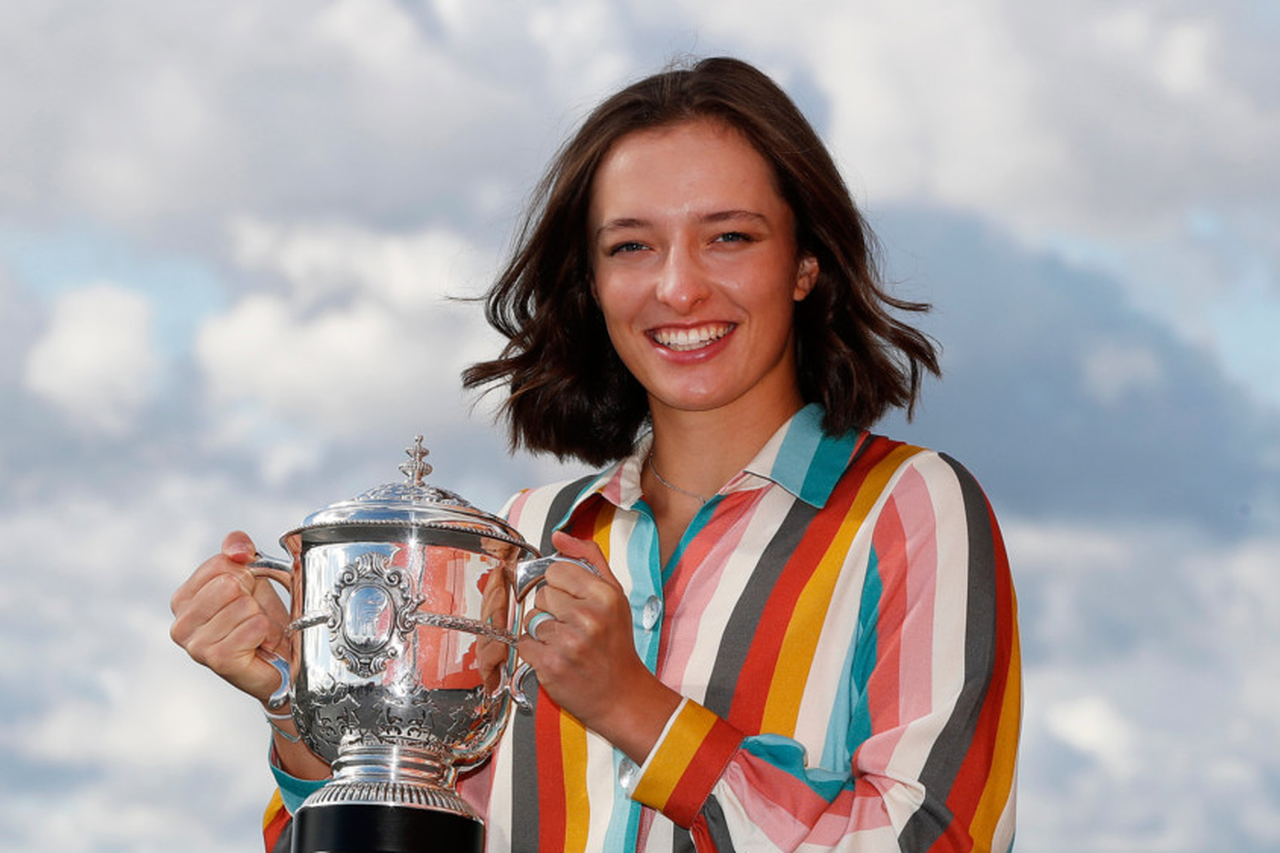 Suzanne Lenglen Cup : Roland Garros Trophy - ICON-ICON