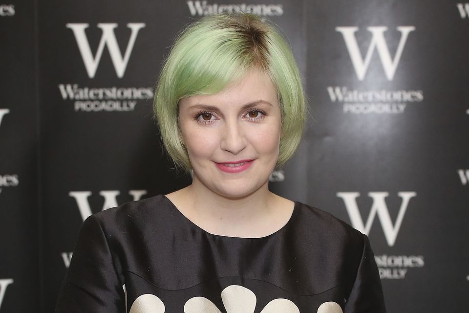 Lena Dunham Apologises For Defending Girls Writer Accused Of Sexual Assault Uk 