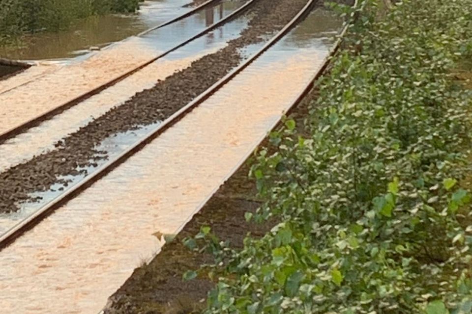 Massive Water Leak Floods Train Tracks | BelfastTelegraph.co.uk