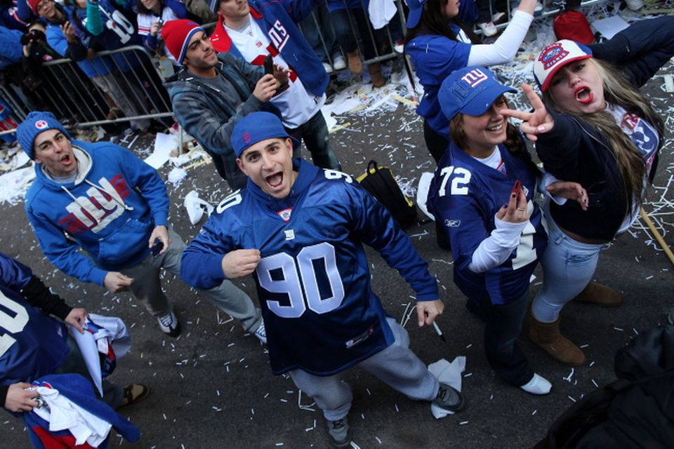 NY Giants defeat Patriots, 21-17, in Super Bowl victory