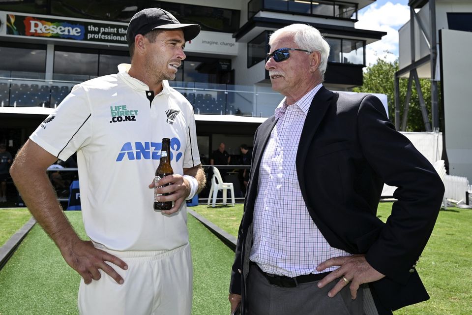 New Zealand’s Tim Southee, left, and Sir Richard Hadlee talk following the end of the Test (Andrew Cornaga/Photosport/AP)