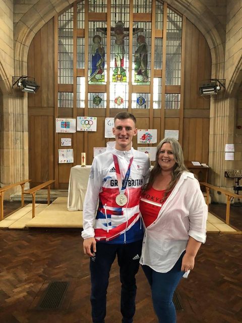 Bradly Sinden with his mother Sheryl (Jodie Sinden/PA)