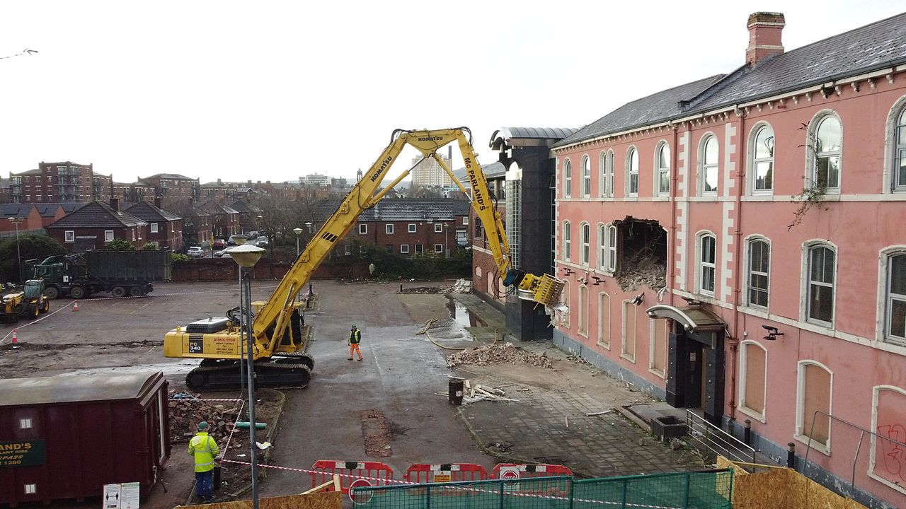 Watch: Demolition of former UTV headquarters Havelock House gets ...