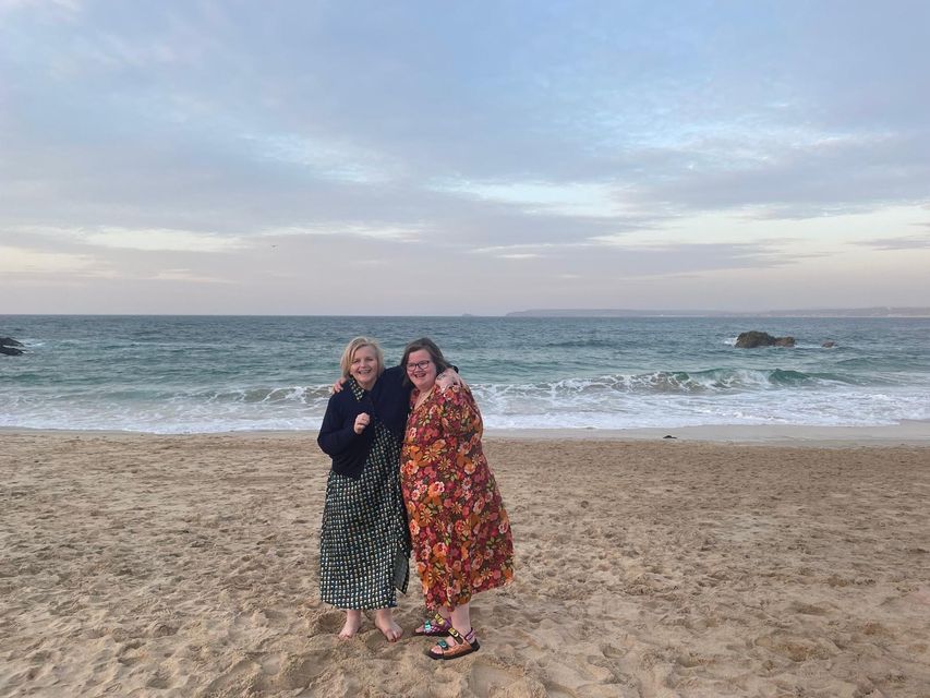 Donna Ockenden (L) has said she is “disgusted” at the care her 20-year-old daughter Phoebe (R) received (Donna Ockenden/PA)