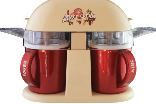 Lakeland Mini Ice Cream Maker Review