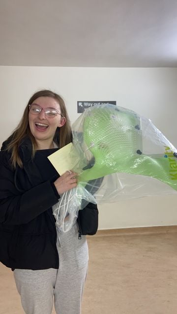 Joscelyne Kerr holding her radiotherapy mask (Brain Tumour Research/PA)