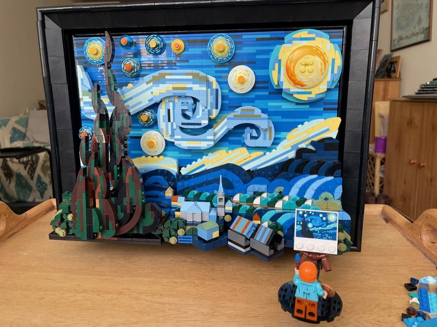 Vincent van Gogh - The Starry Night in Lego