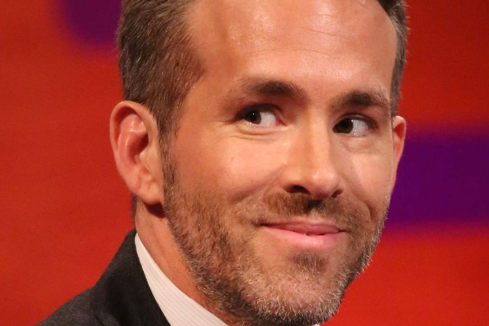 Ryan Reynolds reveals he wrote a 'Deadpool' Christmas movie - Los