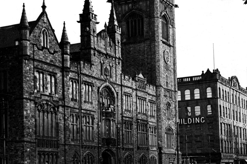 Presbyterian Assembly Buildings and Church House, Gt. Victoria St. Belfast  24/9/1942
BELFAST TELEGRAPH COLLECTION/NMNI