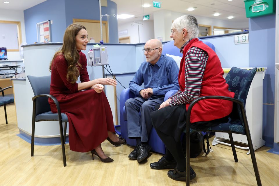 Kate speaking with patient Richard Bosworth (Chris Jackson/PA)