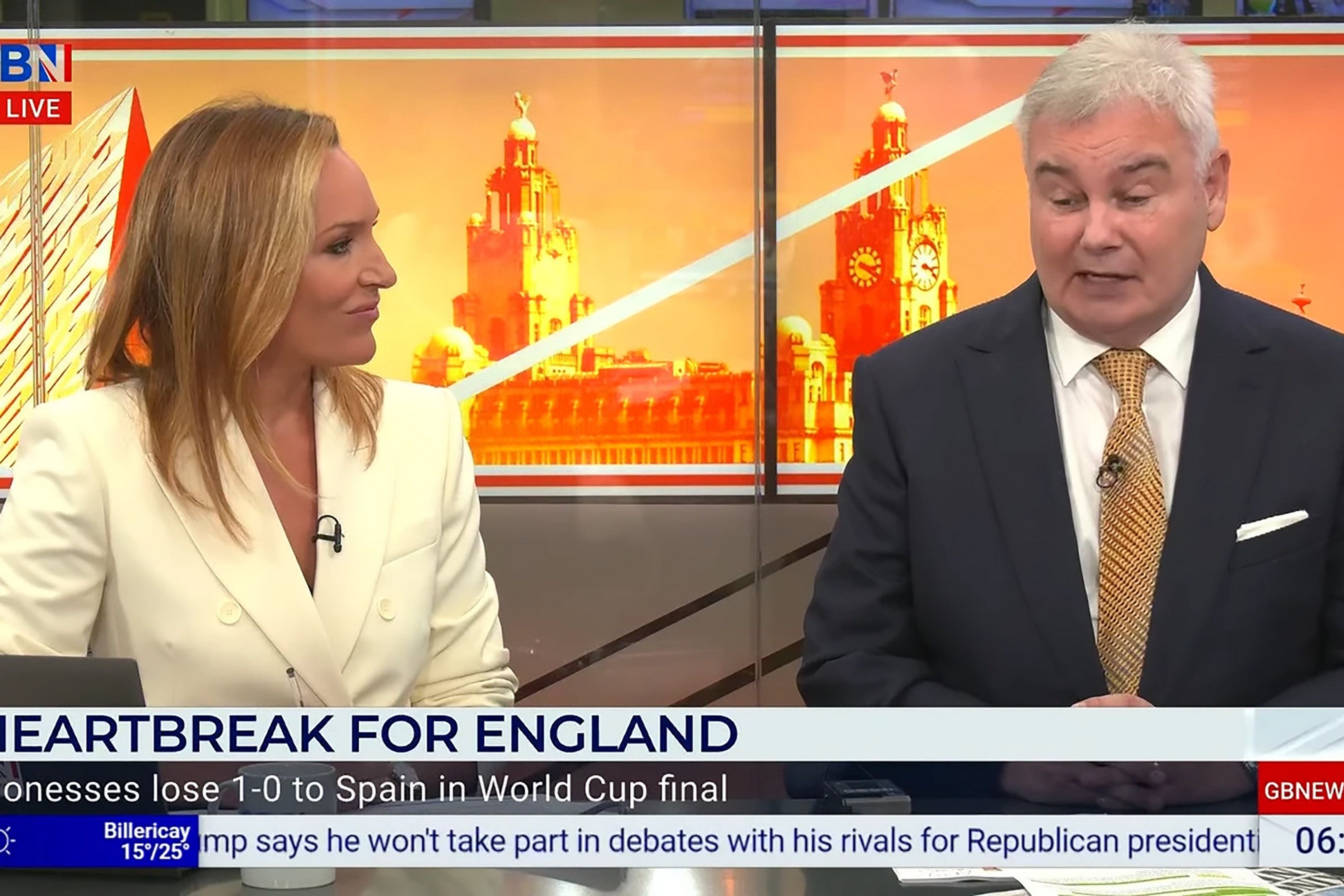 Eamonn Holmes ridiculiza a Keir Starmer por la demanda de feminidad de las leonas