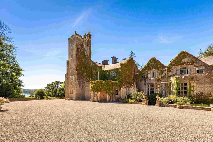 Historic NI estate with four private islands owned by Princess Diana’s cousin changes hands