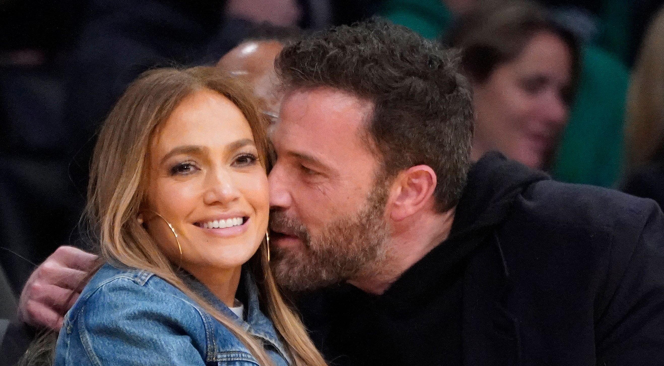 Jennifer Lopez Gets a Special Message From Ben Affleck's Boston